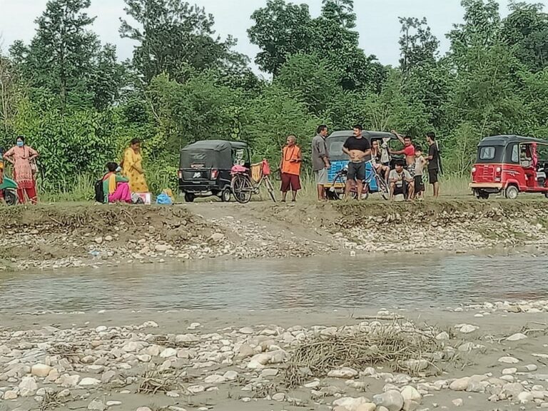 चन्द्रपुरको गैडाटार—चन्द्रनिगाहपुरमा सवारी आवतजावमा कठिनाई