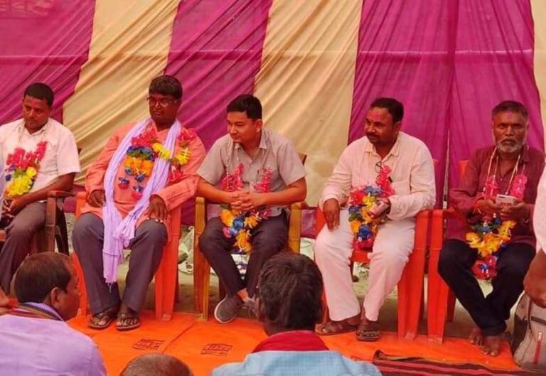 माओवादी केन्द्रको अन्र्तकृया