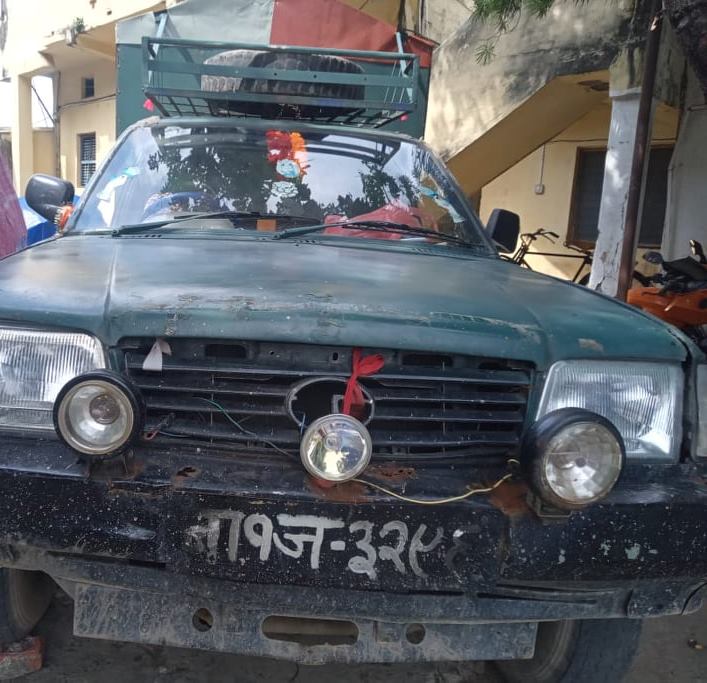 गौर बाट लाखौको समान बरामद