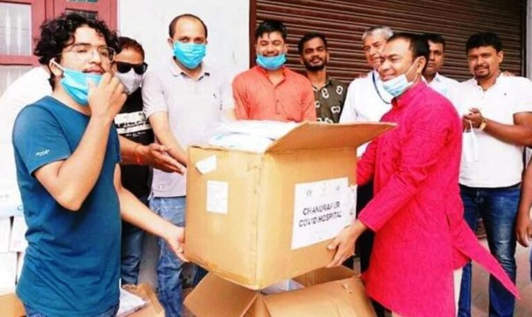 अस्पताललाई स्वास्थ्य सामग्री सहयोग